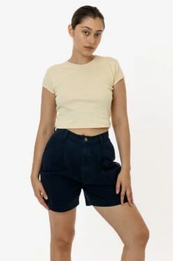 RCT372 - Cotton Twill Pleated Short -Tops Zone ADRIANASTAND2