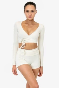 8319GD - Garment Dye Yoga Shorts -Tops Zone CREME 2 f31aa644 f9e4 4781 84f1 0386a407659c